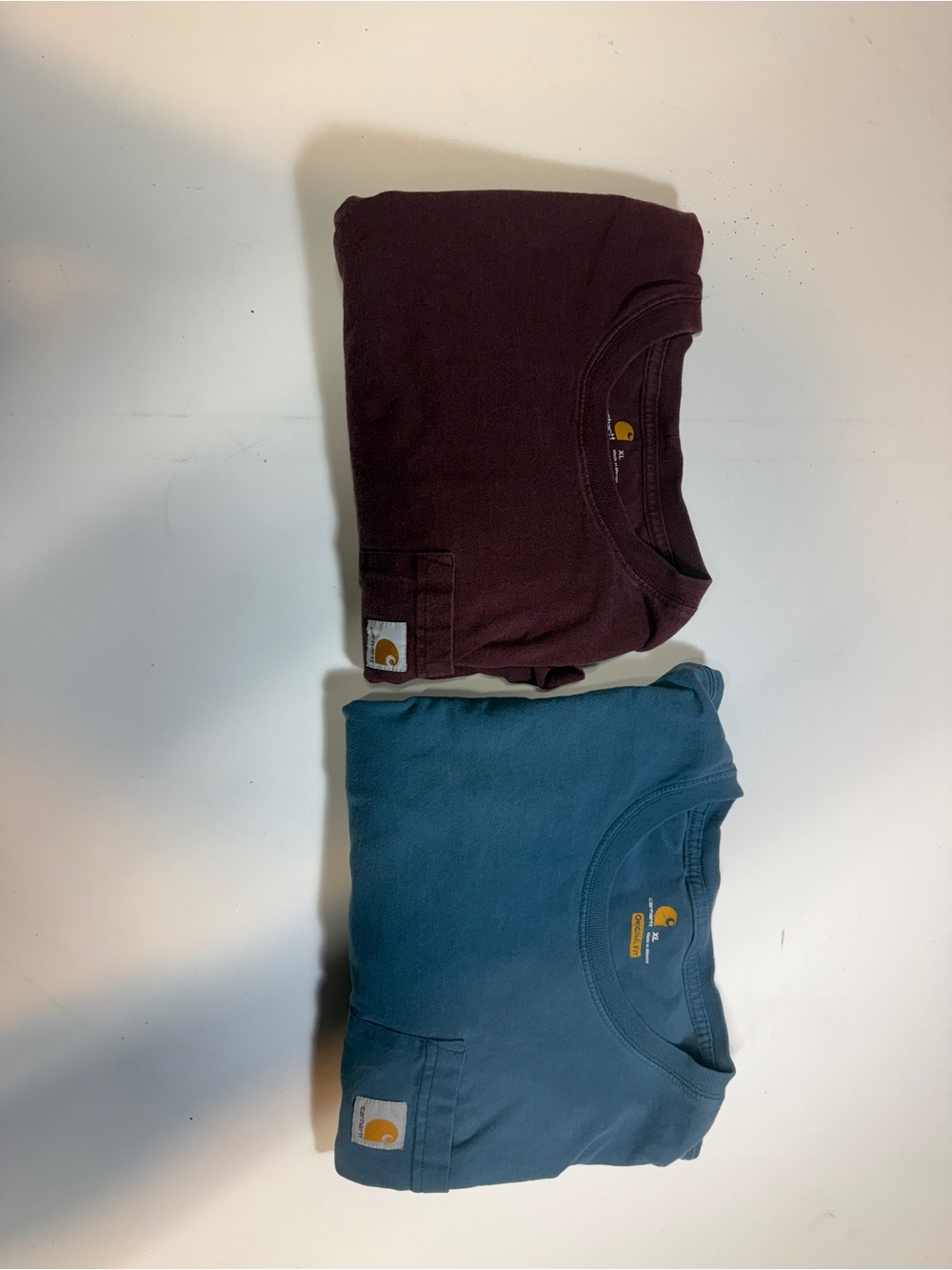 Carhartt men’s  Short-Sleeve Pocket Tees - Burgundy & Teal Blue. 2 pack